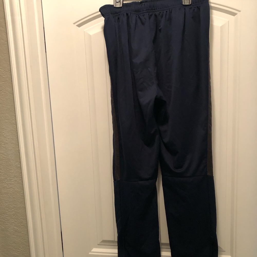 Nike Sweatpants - Picture 2 of 6